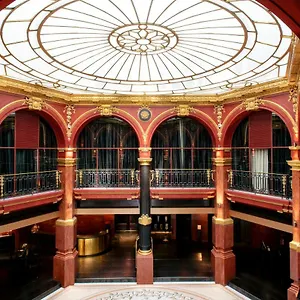 Otel Banke Opera, Autograph Collection *****